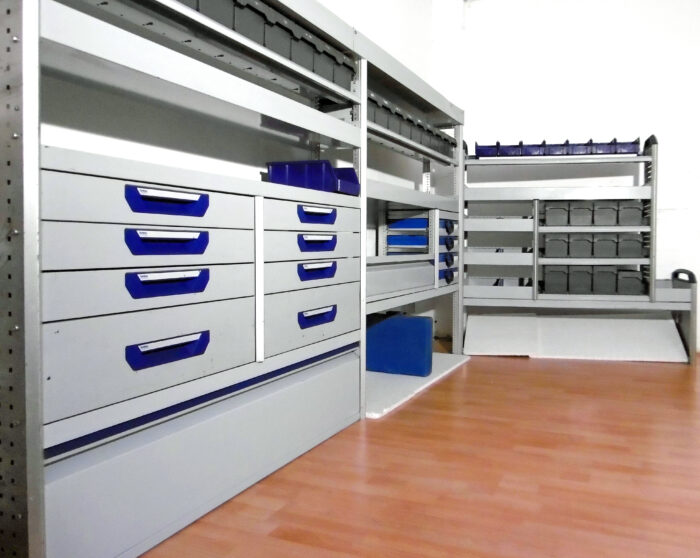 FES BERLIN gebrauchte SORTIMO Fahrzeugeinrichtung GLOBELYST Regal Crafter Sprinter