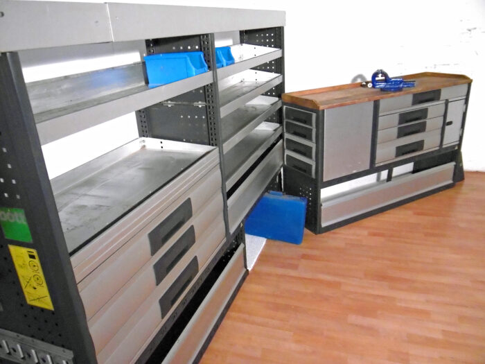FES BERLIN gebrauchte BOTT Fahrzeugeinrichtung Werkbank Regal Crafter Sprinter u.ä. - Image 2