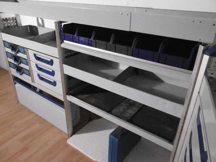 FES BERLIN gebrauchte SORTIMO Fahrzeugeinrichtung GLOBELYST Regal T5 T6 Custom - Image 6