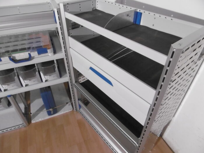 FES BERLIN gebrauchte SORTIMO Fahrzeugeinrichtung GLOBELYST Regal Caddy Kango T6 T5 - Image 8