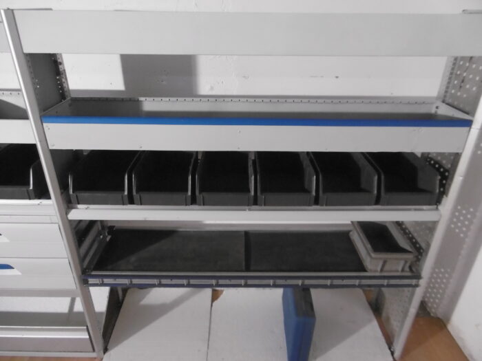 FES BERLIN gebrauchte SORTIMO Fahrzeugeinrichtung GLOBELYST Regal Crafter Transit - Image 4