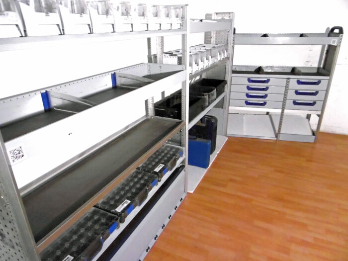 FES BERLIN gebrauchte SORTIMO Fahrzeugeinrichtung GLOBELYST Regal Sprinter Crafter - Image 2