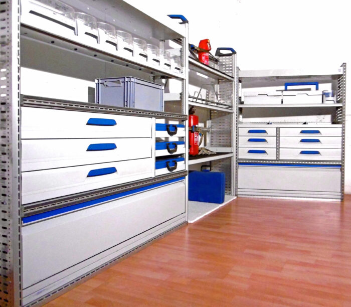 FES BERLIN gebrauchte SORTIMO Fahrzeugeinrichtung GLOBELYST Regal Sprinter Master Iveco