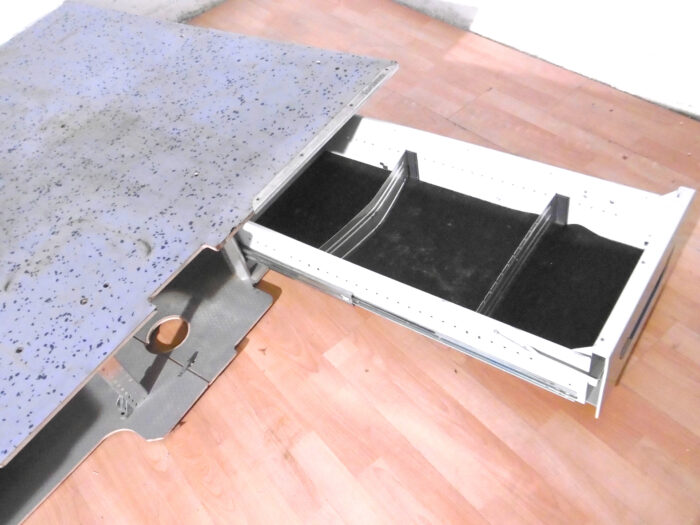 FES BERLIN gebrauchte SORTIMO Fahrzeugeinrichtung Globelyst UNTERFLUR Caddy lang uä. - Image 6
