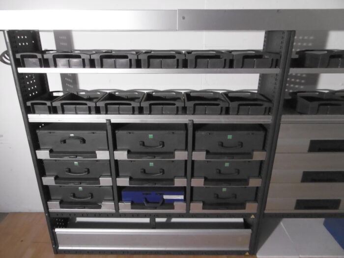 FES BERLIN gebrauchte BOTT Fahrzeugeinrichtung Werkbank Sortimo Koffer Crafter Sprinter Heckantrieb - Image 3