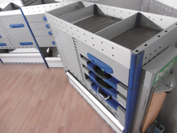 FES BERLIN gebrauchte BOTT Fahrzeugeinrichtung mit SORTIMO Koffer T5/ T6 Custom - Image 8