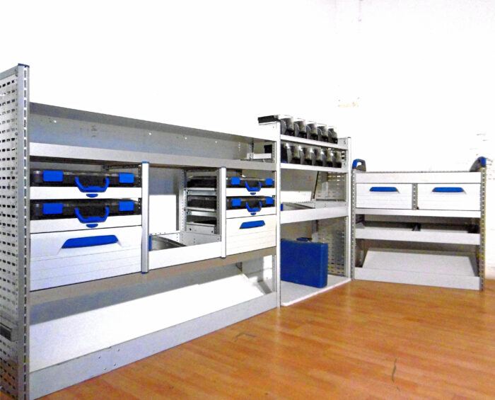 FES BERLIN gebrauchte SORTIMO Fahrzeugeinrichtung GLOBELYST Regal Custom T6 Ducato Vito lang