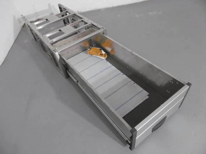 FES GmbH neue ALUCA Fahrzeugeinrichtung Unterflur dimension2 Unterbodensystem Berlin - Image 5