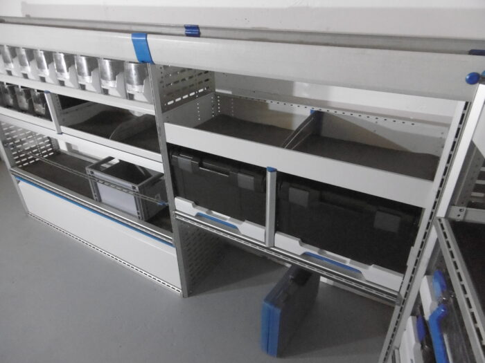 FES GmbH gebrauchte SORTIMO Fahrzeugeinrichtung Werkbank Regal T6 Custom u.ä. Transporter T-Boxx Berlin - Image 6