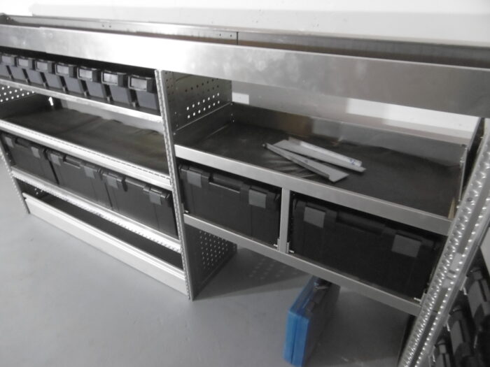 FES GmbH gebrauchte ALUCA Fahrzeugeinrichtung Regal L-Boxx Koffer Custom T5 T6 Trafic lang VW Transporter Berlin - Image 5
