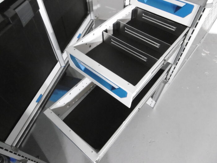 FES GmbH SORTIMO Fahrzeugeinrichtung gebraucht Werkbank Werkstatt Regal Vito Trafic T6 Custom u.ä. Transporter Regalsystem Berlin - Image 9