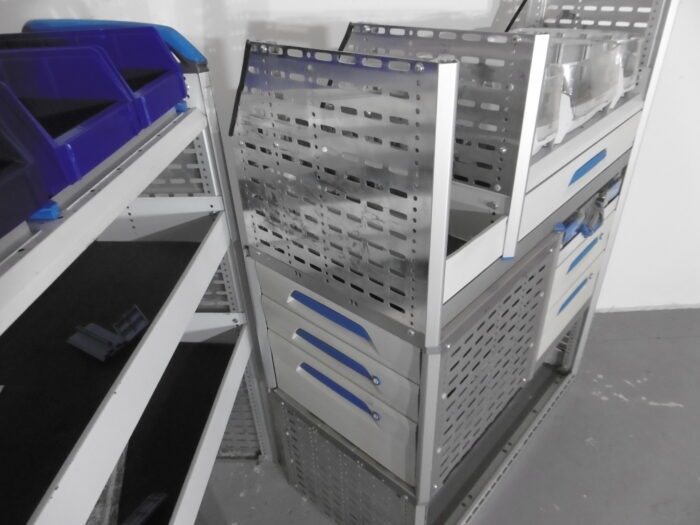 FES GmbH SORTIMO Fahrzeugeinrichtung gebraucht Werkstatt Regal Sprinter Trafic T6 Custom u.ä. Transporter Regalsystem Berlin - Image 7
