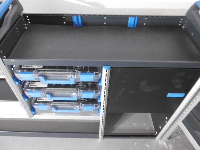FES GmbH SORTIMO gebrauchte Fahrzeugeinrichtung Van Regal T6 Custom Trafic Vito Regalsystem Schraubstock VW Transporter Berlin – Bild 4