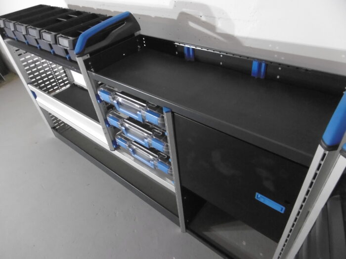 FES GmbH SORTIMO gebrauchte Fahrzeugeinrichtung Van Regal T6 Custom Trafic Vito Regalsystem Schraubstock VW Transporter Berlin – Bild 6